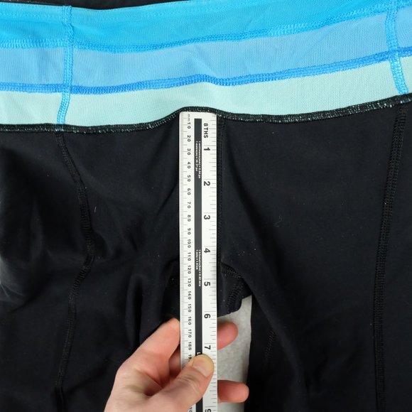 Lululemon Womens Yoga Pants 4 Black Blue Capri Ruffle Athletic Athleisure Casual - Picture 8 of 10